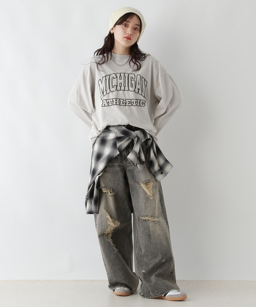 RAGEBLUE(レイジブルー)の「カレッジロゴピグメントルーズロングTシャツ(Tシャツ/カットソー・レディース・ホワイト/レッド/ブラック・FREE)」の4枚目の写真