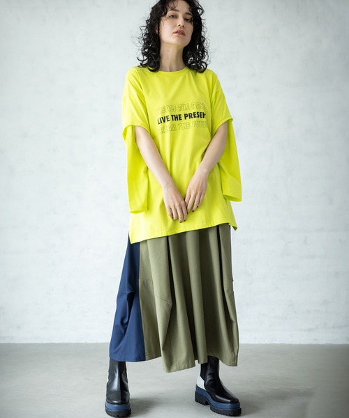 OSMOSIS(オズモーシス)の「2WAYレイヤードスリーブプリントTシャツ(Tシャツ/カットソー・レディース・ホワイト/ブラック/ライトグリーン・ONE SIZE)」の6枚目の写真
