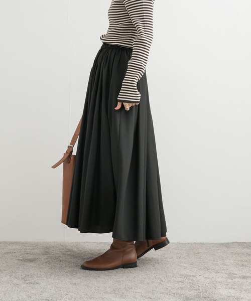 URBAN RESEARCH DOORS(アーバンリサーチドアーズ)の「タックギャザーボリュームスカート(スカート・レディース・チェック/ブラック・MEDIUM)」の5枚目の写真