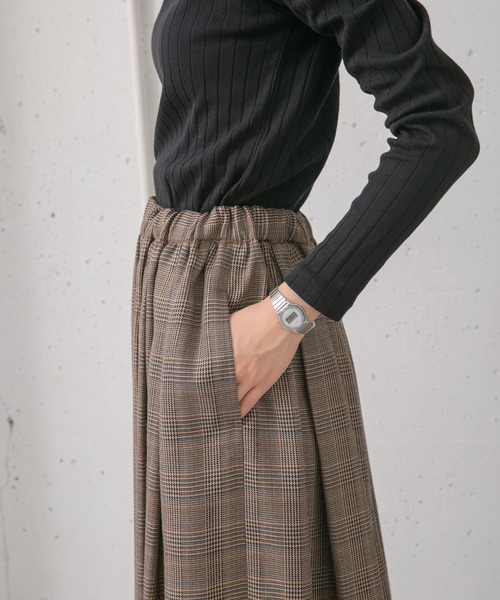 URBAN RESEARCH DOORS(アーバンリサーチドアーズ)の「タックギャザーボリュームスカート(スカート・レディース・チェック/ブラック・MEDIUM)」の22枚目の写真