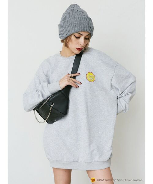 EVRIS（エヴリス）の「【EVRIS×Chupa Chups】ワンポイントトレーナー（Tシャツ/カットソー・レディース・グレー/ブラック/レッド・FREE）」の7枚目の写真