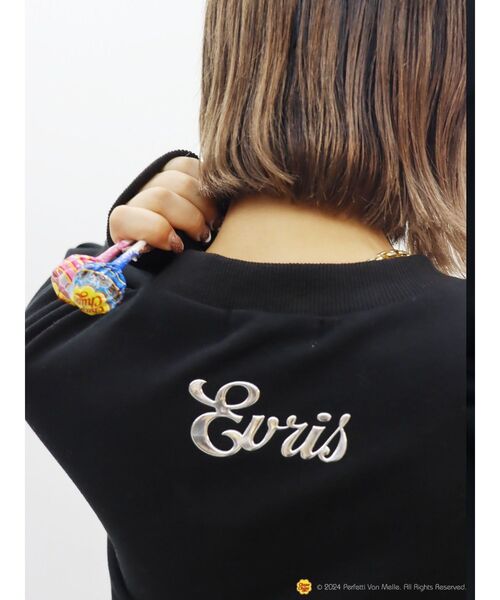 EVRIS（エヴリス）の「【EVRIS×Chupa Chups】ワンポイントトレーナー（Tシャツ/カットソー・レディース・グレー/ブラック/レッド・FREE）」の11枚目の写真