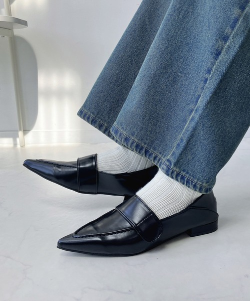 AS KNOW AS plus（アズノゥアズプラス）の「ポインテッドトゥ ローファー（ローファー・レディース・レッド/ブラウン/ブラック・L/M）」の5枚目の写真