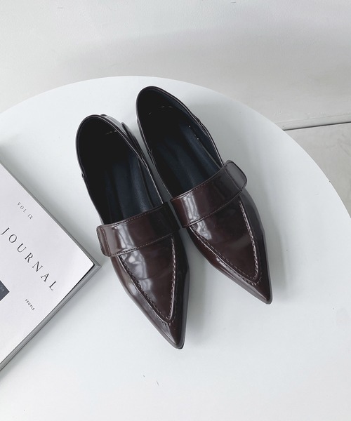 AS KNOW AS plus（アズノゥアズプラス）の「ポインテッドトゥ ローファー（ローファー・レディース・レッド/ブラウン/ブラック・L/M）」の18枚目の写真