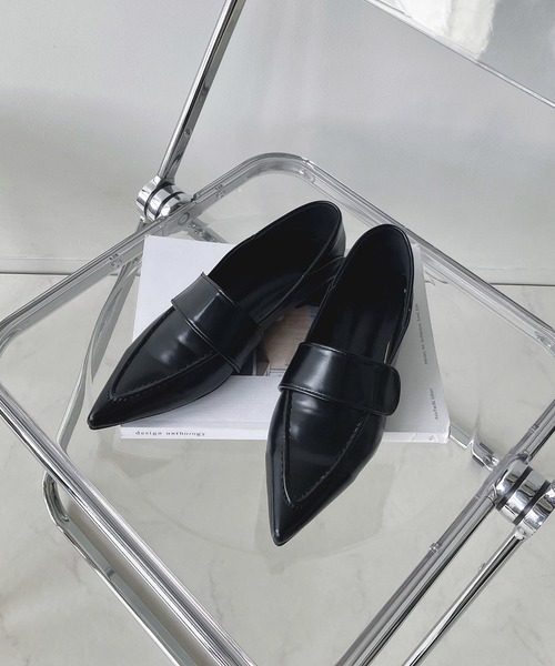 AS KNOW AS plus（アズノゥアズプラス）の「ポインテッドトゥ ローファー（ローファー・レディース・レッド/ブラウン/ブラック・L/M）」の11枚目の写真