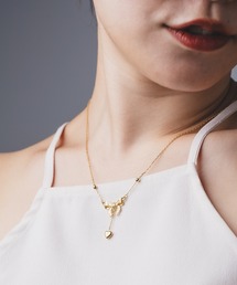 Os Occasions（オズオケージョンズ）の「Os　-オズ-　【金属アレルギー対応】ギフトリボンネックレス（ネックレス）」