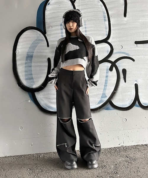 LVEU.(ラブユ.)の「【LVEU.】マーブルクロップドニット / トップス ニット マーブル 総柄 バイカラー クロップド ショート ローゲージ グレー ブルー パープル(ニット/セーター・レディース・パープル/グレー/ブルー・FREE)」の9枚目の写真