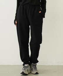 MILKFED.（ミルクフェド）の「STENCIL LOGO DAILY SWEAT PANTS（スウェットパンツ）」