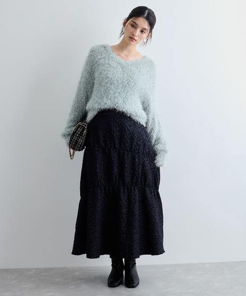 VIS(ビス)の「【洗える】ふくれジャガードシャーリングスカート(スカート・レディース・オフホワイト/ネイビー・FREE)」の3枚目の写真