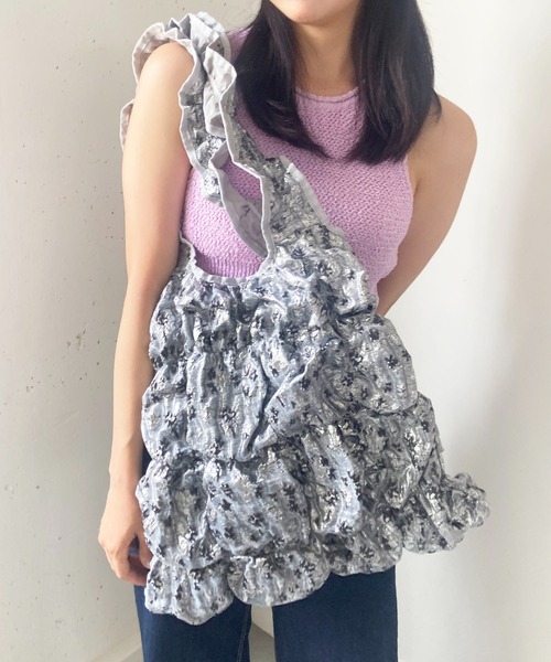 【2024秋冬新作 先行予約】Casselini(キャセリーニ)スクエアギャザートート（トートバッグ）｜Casselini（キャセリーニ）