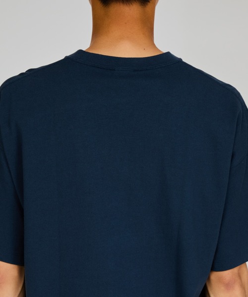 Champion(チャンピオン)の「【Champion/チャンピオン】メンズ メンズカジュアル ショートスリーブTシャツ(Tシャツ/カットソー・メンズ・ホワイト/ネイビー/ブラウン系/グレー・MEDIUM/X-LARGE/LARGE)」の13枚目の写真