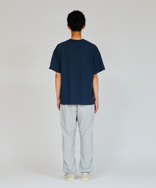 Champion(チャンピオン)の「【Champion/チャンピオン】メンズ メンズカジュアル ショートスリーブTシャツ(Tシャツ/カットソー・メンズ・ホワイト/ネイビー/ブラウン系/グレー・MEDIUM/X-LARGE/LARGE)」の16枚目の写真