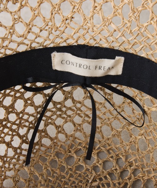 COLLAGE GALLARDAGALANTE（コラージュガリャルダガランテ）の「CONTOROL FREAK 透かし編みバケットハット（ハット・レディース・ベージュ/ブラック・FREE）」の15枚目の写真