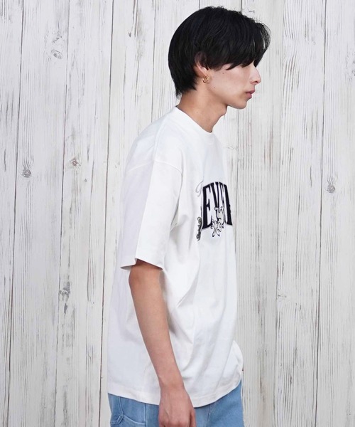 FORGET NEVER（フォーゲットネバー）の「【ムラサキスポーツ限定】FORGET NEVER/フォーゲットネバー 半袖Tシャツ 刺繍 252OO1ST557FN（Tシャツ/カットソー・メンズ・ホワイト/ブラック・XL/L/M）」の6枚目の写真