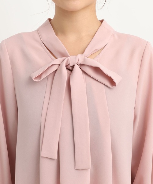 Andemiu(アンデミュウ)の「前後2WAYボウタイブラウス308246(シャツ/ブラウス・レディース・ネイビー/グレー/オフホワイト/ピンク/ブルー/グリーン・FREE)」の15枚目の写真