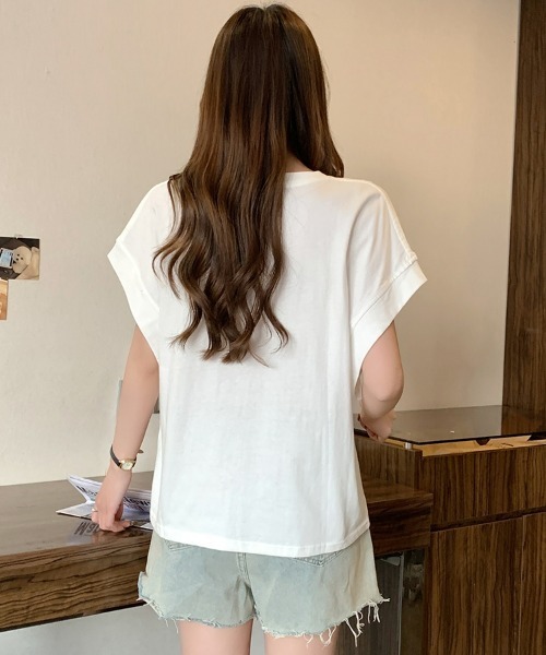 SEU(エスイーユー)の「レディース フレンチスリーブTシャツ コンパクトシルエット ベーシック Tシャツ(Tシャツ/カットソー・レディース・ベージュ/ホワイト/グリーン/ブラック・フリー)」の7枚目の写真