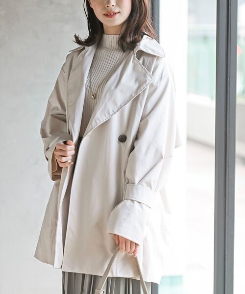 rps（アールピーエス）の「トレンチ風Ａラインコート（トレンチコート・レディース・ベージュ/アイボリー/グレイッシュベージュ・フリー）」の8枚目の写真