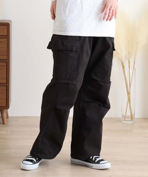 atONE(アットワン)の「ツイルワイドカーゴパンツ(カーゴパンツ・レディース・カーキ/ブラック/ベージュ・LL/3L/L/4L/M)」の20枚目の写真