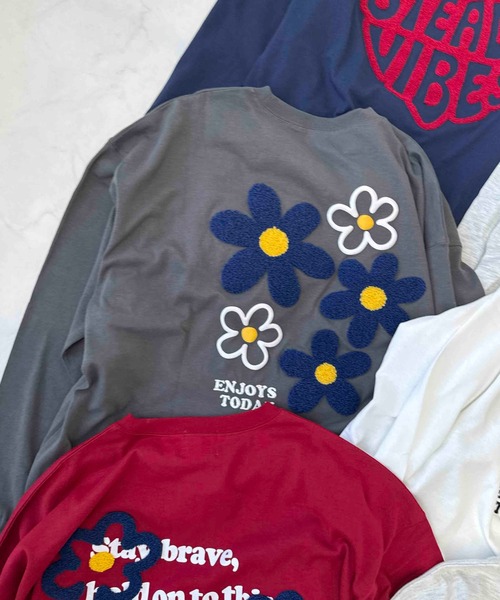 AS KNOW AS plus（アズノゥアズプラス）の「●アソートモチーフロンＴ（Tシャツ/カットソー・レディース・チャコールグレー/ブラック/オフホワイト/オートミール/ブラック系その他/グレー系/ホワイト系/ベージュ系その他/ベージュ系/ダークグリーン系/ブルー系その他2/ホワイト系1/ベージュ系1/レッド系1/ベージュ系その他2/グレー系1・FREE）」の20枚目の写真