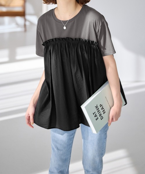 Viola e Viola(ヴィオラエヴィオラ)の「【7月中旬再入荷】ドッキング切替えトップス(Tシャツ/カットソー・レディース・チャコール/ブラック/ホワイト・M/3L/LL/L)」の13枚目の写真