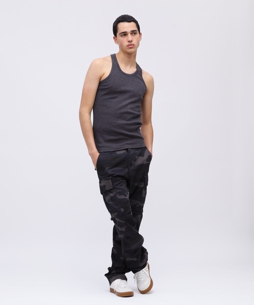 AVIREX(アヴィレックス)の「《DAILY/デイリー》RIB TANK TOP BACK CROSS / デイリーウェア リブ タンクトップ バッククロス / AVIREX / アヴィレックス(Tシャツ/カットソー・メンズ・チャコール/ブラック/オリーブ/ホワイト/グレー/ロイヤルブルー・SMALL/X-LARGE/LARGE/MEDIUM)」の21枚目の写真