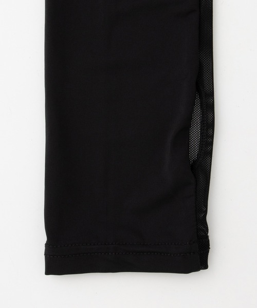 Honeys（ハニーズ）の「【ハニさら・接触冷感・吸水冷感・抗菌防臭・ＵＶカット】アームカバー内側メッシュ／４０ｃｍ（アームカバー・レディース・ブラック・FREE）」の11枚目の写真