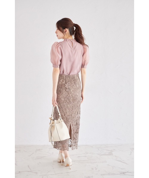 tocco closet(トッコ クローゼット)の「フラワーモチーフレースタイトスカート(スカート・レディース・ブルー/ネイビー/イエロー/ダークパープル/チャコールグレー/ダークブラウン・M)」の16枚目の写真