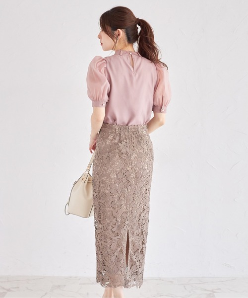 tocco closet(トッコ クローゼット)の「フラワーモチーフレースタイトスカート(スカート・レディース・ブルー/ネイビー/イエロー/ダークパープル/チャコールグレー/ダークブラウン・M)」の19枚目の写真