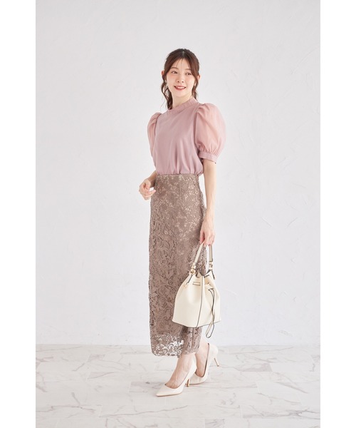 tocco closet(トッコ クローゼット)の「フラワーモチーフレースタイトスカート(スカート・レディース・ブルー/ネイビー/イエロー/ダークパープル/チャコールグレー/ダークブラウン・M)」の15枚目の写真