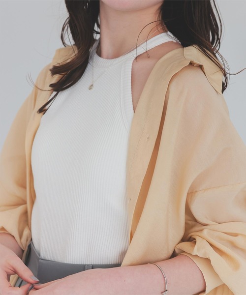 titivate（ティティベイト）の「ホルターネックタンクトップ（タンクトップ・レディース・オフホワイト/ブラック/ピンク/シルバー・M）」の6枚目の写真