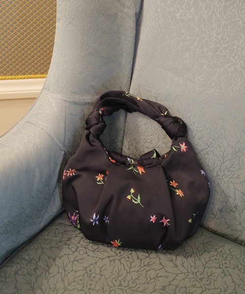 【未使用級】margaux/マルゴー SLOBE別注flowerショルダーバッグ margaux（マルゴー）の「margaux/マルゴー SLOBE別注 flower