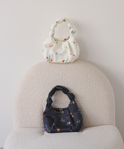 margaux/マルゴー 別注 flower ショルダーバッグ margaux（マルゴー）の「margaux/マルゴー SLOBE別注 flower