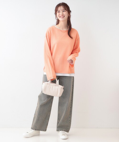 Cutie Blonde（キューティーブロンド）の「【S-LL/2枚セット】シアー感も楽しめる 光沢カノコ編み配色ニット+ロンT（ニット/セーター・レディース・ホワイト系7/ピンク系9/ブラック系4/ライトグレー系4・01/02/03）」の15枚目の写真