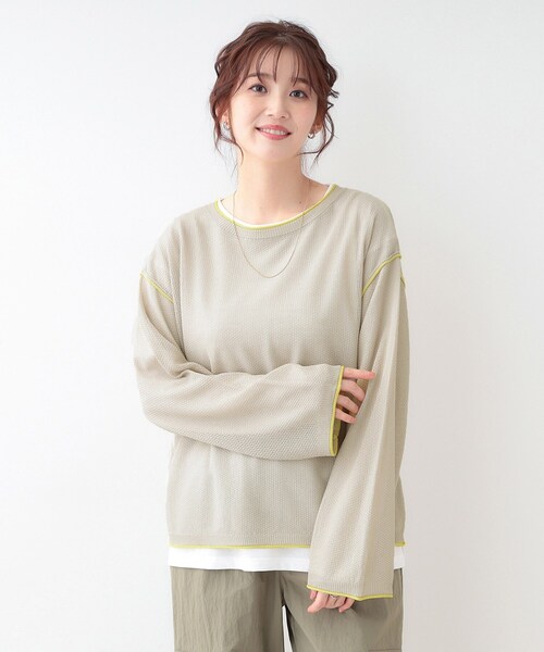 Cutie Blonde（キューティーブロンド）の「【S-LL/2枚セット】シアー感も楽しめる 光沢カノコ編み配色ニット+ロンT（ニット/セーター・レディース・ホワイト系7/ピンク系9/ブラック系4/ライトグレー系4・01/02/03）」の17枚目の写真