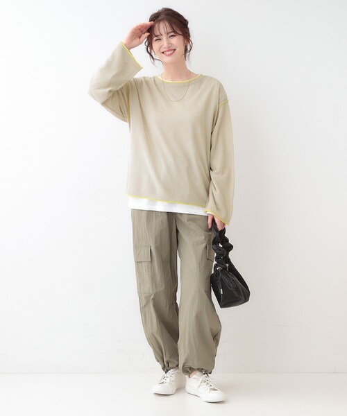 Cutie Blonde（キューティーブロンド）の「【S-LL/2枚セット】シアー感も楽しめる 光沢カノコ編み配色ニット+ロンT（ニット/セーター・レディース・ホワイト系7/ピンク系9/ブラック系4/ライトグレー系4・01/02/03）」の19枚目の写真