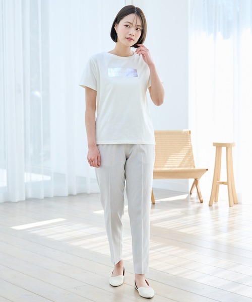 Arnold Palmer（アーノルドパーマー）の「箔プリント ロゴ Tシャツ（Tシャツ/カットソー・レディース・ホワイト/ネイビー/ブラック・S/L/M）」の5枚目の写真