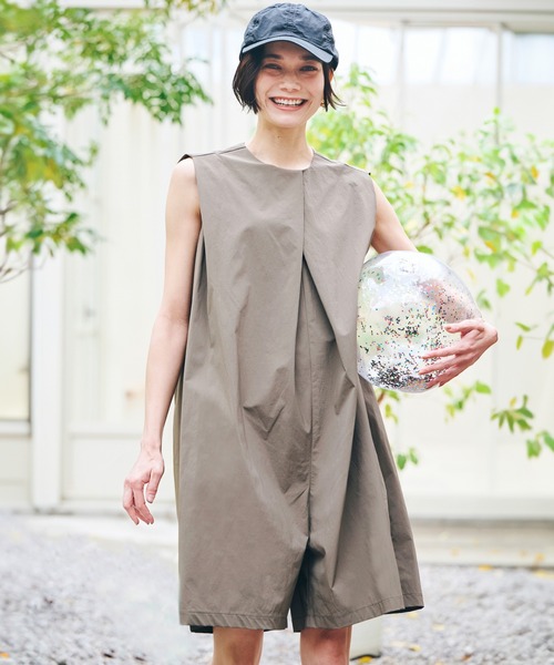 ever closet(エバークローゼット)の「ノースリーブオールインワン(つなぎ/オールインワン・レディース・カーキ・F)」の1枚目の写真