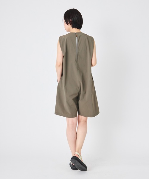 ever closet(エバークローゼット)の「ノースリーブオールインワン(つなぎ/オールインワン・レディース・カーキ・F)」の4枚目の写真