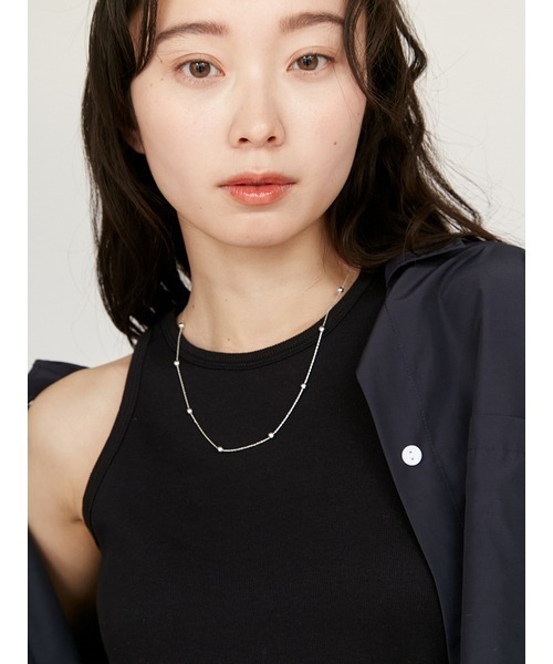 emmi（エミ）の「スウィングチェーンネックレス（ネックレス・レディース・ブラック/クリア/ゴールド/シルバー・FREE）」の5枚目の写真