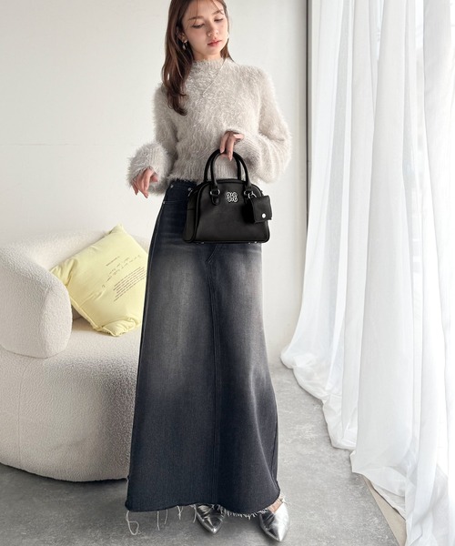 mily bilet（ミウィビレット）の「【mily bilet】いつでも、どんなスタイルにもちょうどいい♪ロゴプレート使いラウンドミニボストンバッグ（ハンドバッグ・レディース・ブラウン/ブラック/アイボリー・ONE SIZE）」の22枚目の写真