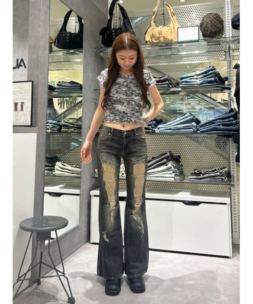 LAGUA GEM（ラグアジェム）の「FRILL DOCKING MINI Tシャツ（Tシャツ/カットソー・レディース・カーキ/グレー/ブラウン・FREE）」の7枚目の写真