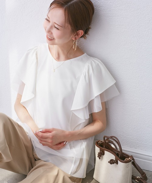 ROPE' PICNIC(ロペピクニック)の「【UVカット・接触冷感】Cutee チュールレイヤード風フリルトップス(Tシャツ/カットソー・レディース・ブラック/ホワイト/ブルー系その他4/ライトグリーン/ダークブラウン・38)」の13枚目の写真