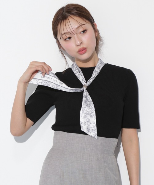 【Kashiko】★人気ブランド★ジャカードニットスカーフ2色 Kashiko(カシコ) - 海外通販のBUYMA