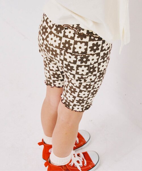 p.premier(ピードットプルミエ)の「イロチ買いしたい総柄メロウハーフレギンスパンツ(その他パンツ・キッズ・ブルー/ブラック/オレンジ/ブラウン/ピンク/レッド・80/90/100/110/120/130/140)」の2枚目の写真