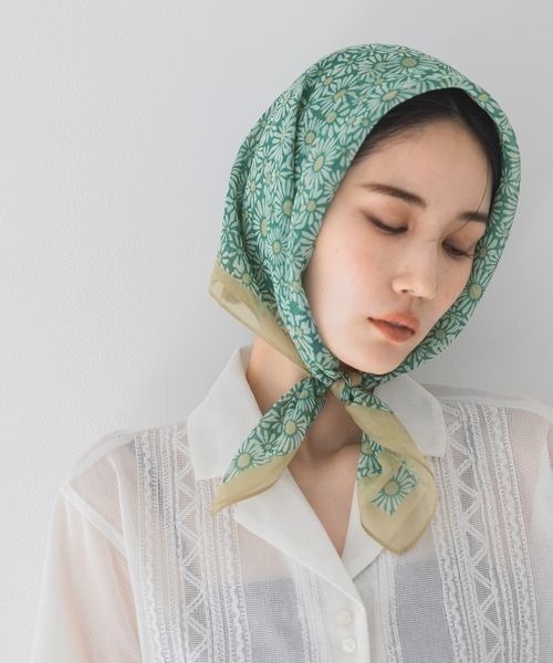 JEANASIS（ジーナシス）の「シアーガラスカーフ/329537（バンダナ/スカーフ・レディース・グリーン/グリーン系その他・FREE）」の3枚目の写真