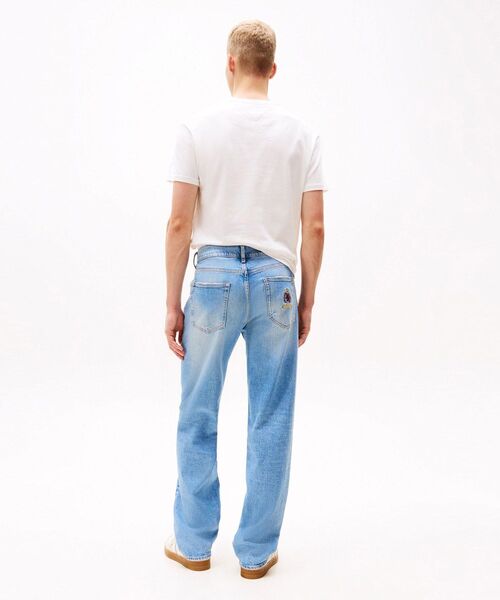 tommy jeans(トミー ジーンズ)の「ジャミーリラックスストレートジーンズ(デニムパンツ・メンズ・インディゴブルー・32inch/30inch/28inch/34inch/36inch)」の3枚目の写真