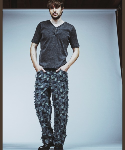 NO ID.（ノーアイディ）の「【NO ID.】Fraise Henry V-Neck T-Shirt / フライス ヘンリー Vネック Tシャツ（Tシャツ/カットソー・メンズ・グレー/ブラック/ホワイト・1/2）」の11枚目の写真