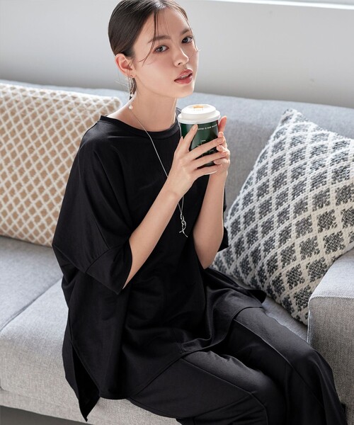 Tiaclasse（ティアクラッセ）の「【接触冷感】イージーカットソードルマントップス（Tシャツ/カットソー・レディース・ブラウン/ブルー/ブラック・M/L）」の17枚目の写真