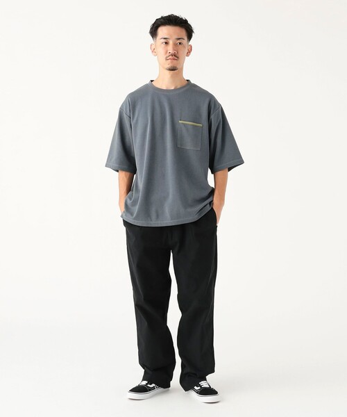 B:MING by BEAMS（ビーミングバイビームス）の「ダブルフェイス クルーネック ポケット Tシャツ（Tシャツ/カットソー・メンズ・ネイビー/ブラウン系その他5/オフホワイト・SMALL/MEDIUM/LARGE/X-LARGE）」の4枚目の写真