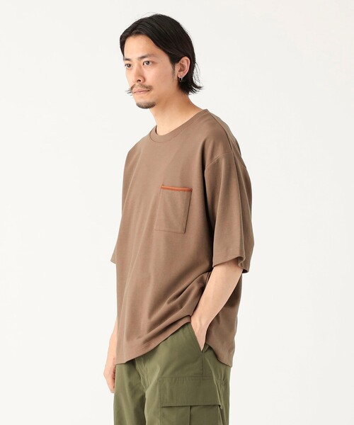 B:MING by BEAMS（ビーミングバイビームス）の「ダブルフェイス クルーネック ポケット Tシャツ（Tシャツ/カットソー・メンズ・ネイビー/ブラウン系その他5/オフホワイト・SMALL/MEDIUM/LARGE/X-LARGE）」の9枚目の写真